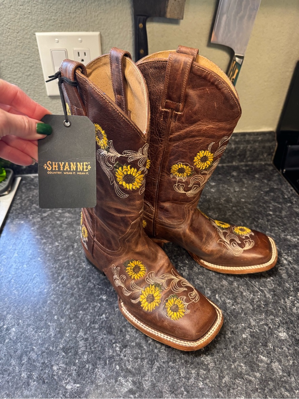 New Shyanne "Josie" square toe leather Boot